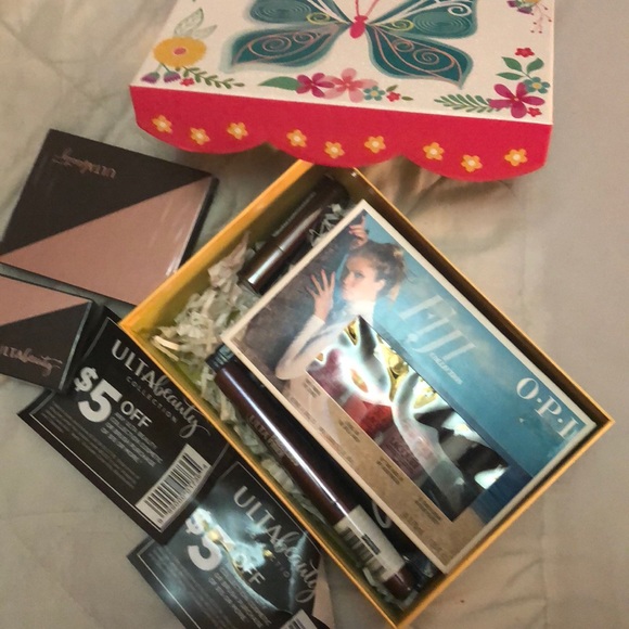Marilyn Monroe Makeup Mini Boxes Bundle Of 7 Items Poshmark